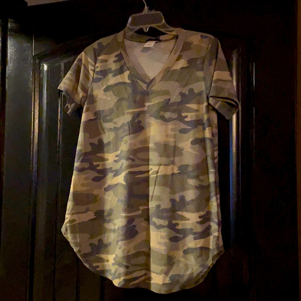 Heimish Camo Tee